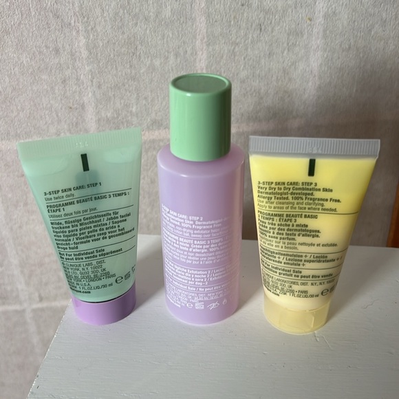 Clinique 3 pc All About Clean Travel Set - Picture 2 of 2